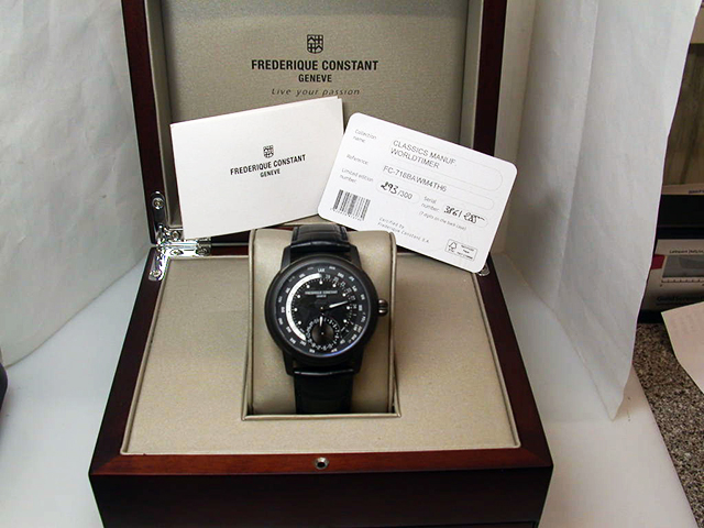 Frederique Constant Worldtimer Herrenuhr in Edelstahl schwarz mit schwarzem Zifferblatt