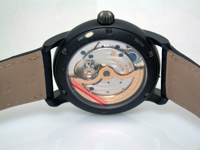Werkansicht Frederique Constant Worldtimer Herrenuhr in Edelstahl schwarz mit schwarzem Zifferblatt